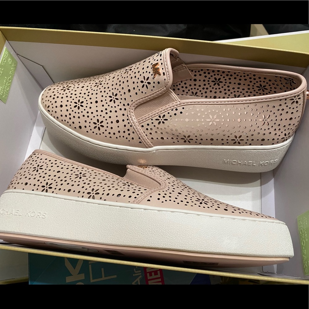 Pink Leather Michael Kors Slip ons